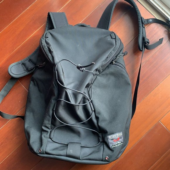 Tom Bihn Smart Alec Black Backpack - Picture 6 of 8